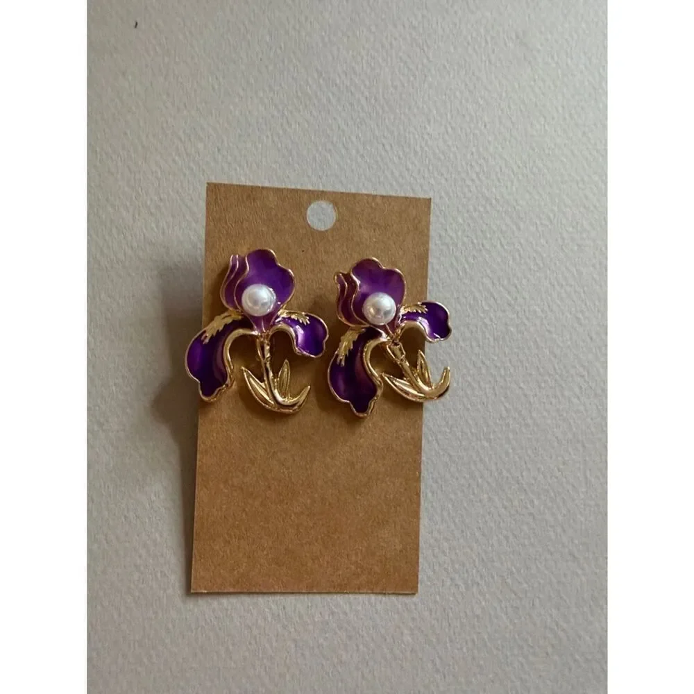 Purple flower earring A1826